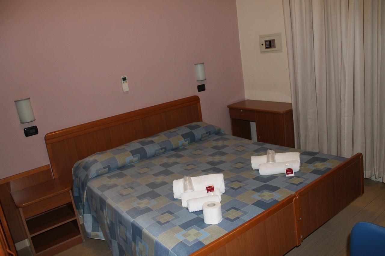 רימיני Hotel Oblio חדר תמונה